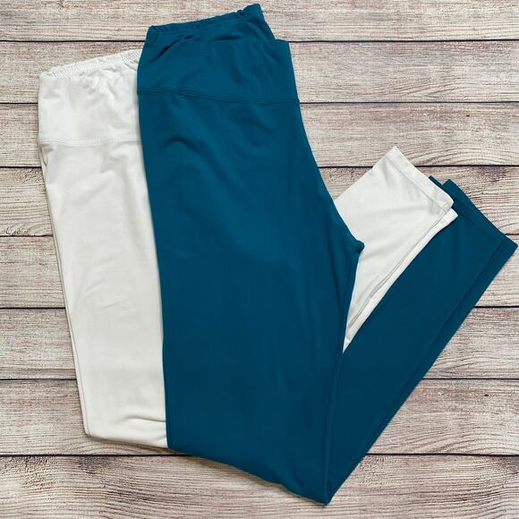 natural feelings Pants - Natural Feeling Legging Set of Two Aqua and White Plus Size